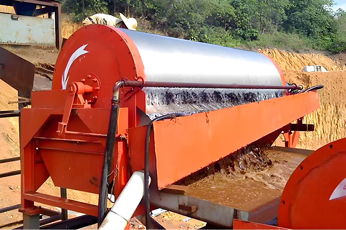 Wet magnetic separators