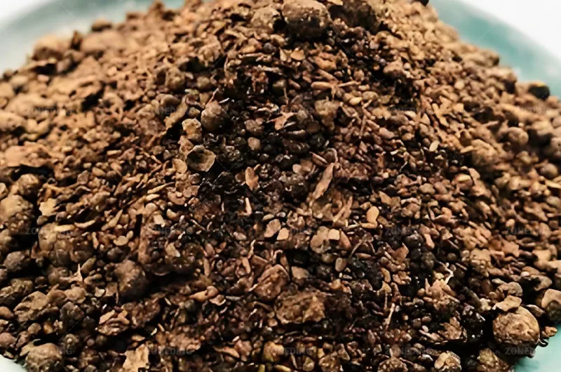 wet cassava residue with starch is sticky
