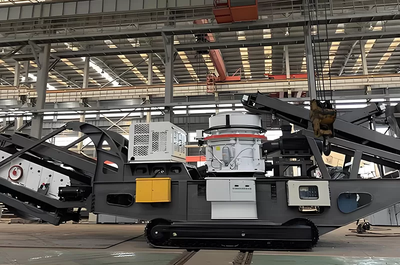 Crawler cone crusher