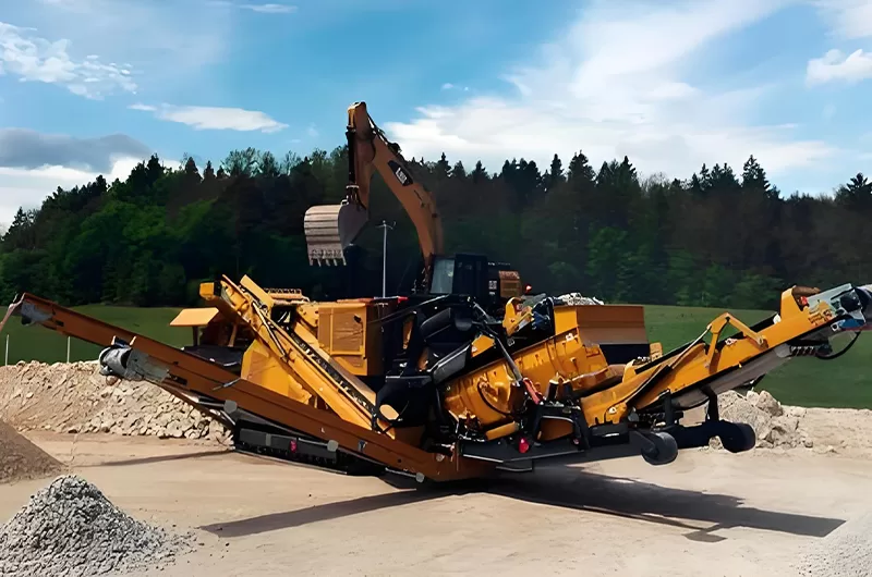 Crawler impact crusher road construction site