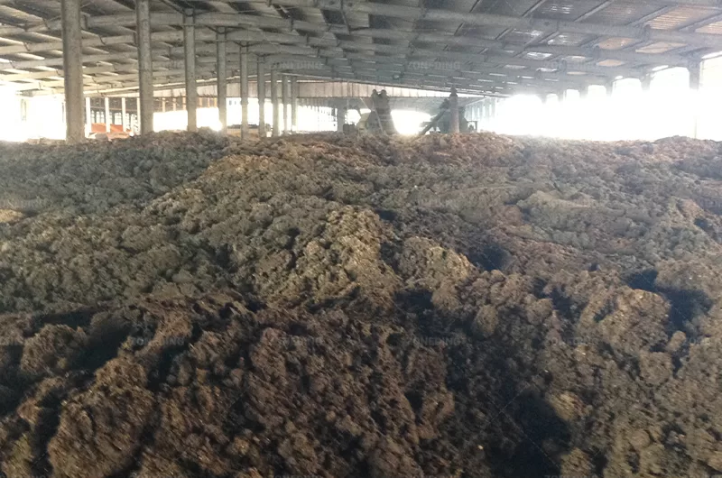 high-moisture material like cassava dregs,  and vinegar residue, etc Sticky wet bentonite clay need to choose rotary dryer.